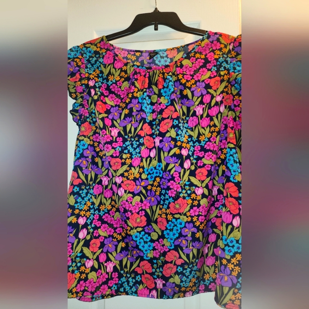 Shein shirt with ruffle sleeves